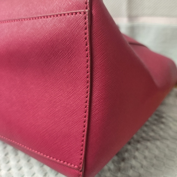 Tory Burch Hot Pink Women's Tote Ba - Picture 4 of 6